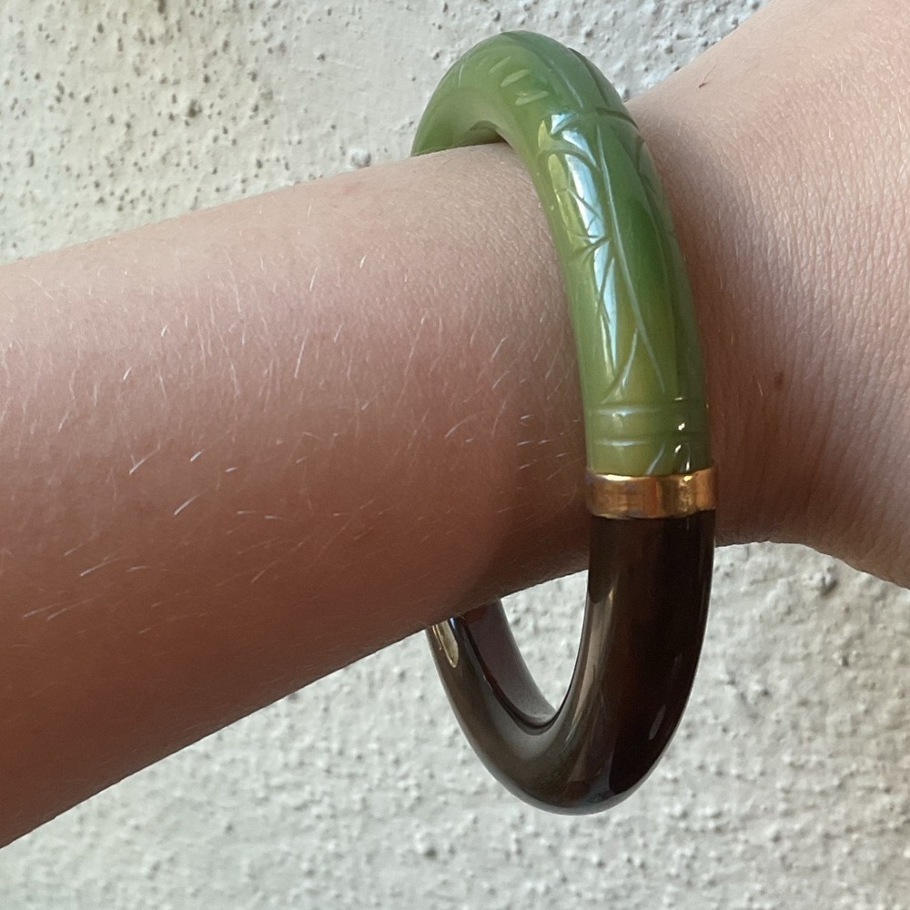 Vintage Givenchy Two Tone Etched Bangle Bracelet Signed - Picture 12 of 12